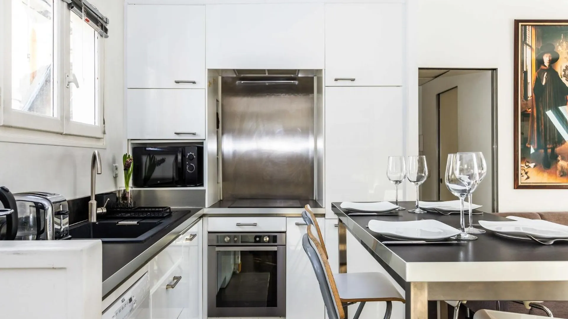 Bel Appt- Sacre-C Ur- Mobility Lease Apartment Paris France