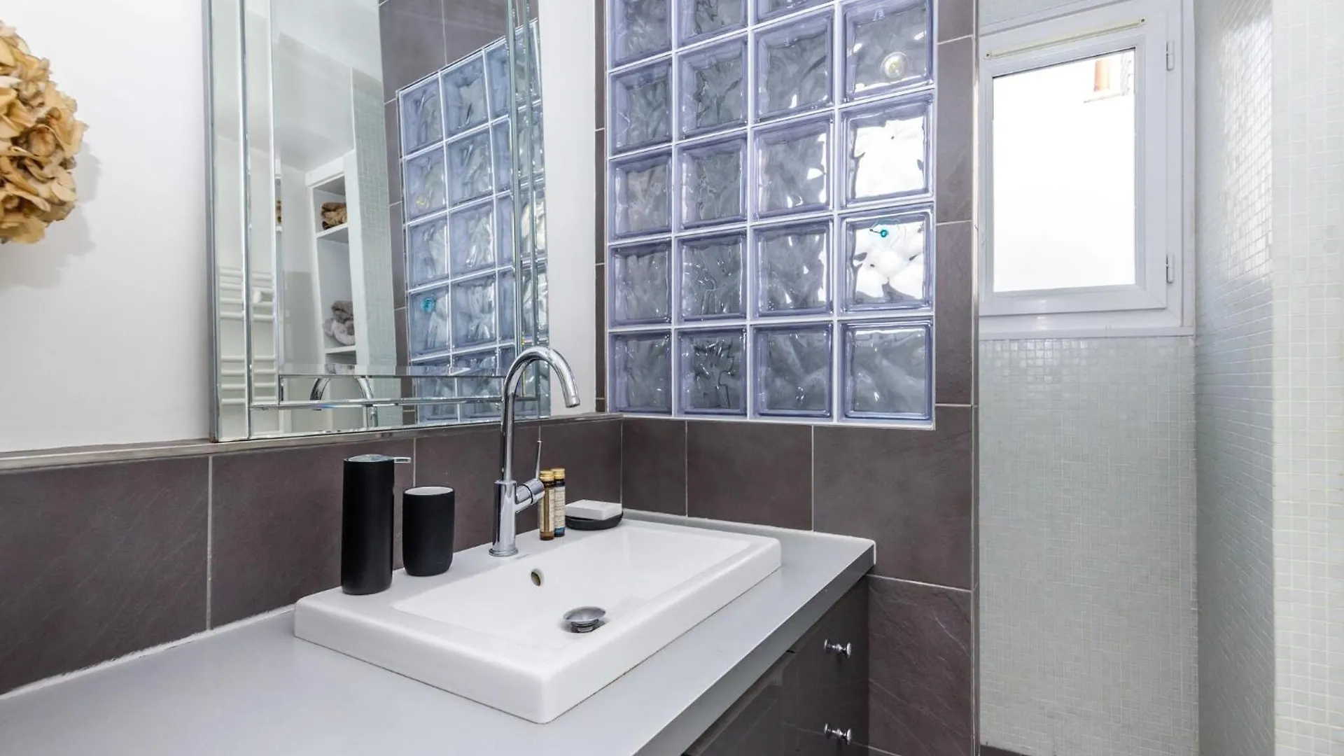 Bel Appt- Sacre-C Ur- Mobility Lease Apartment Paris